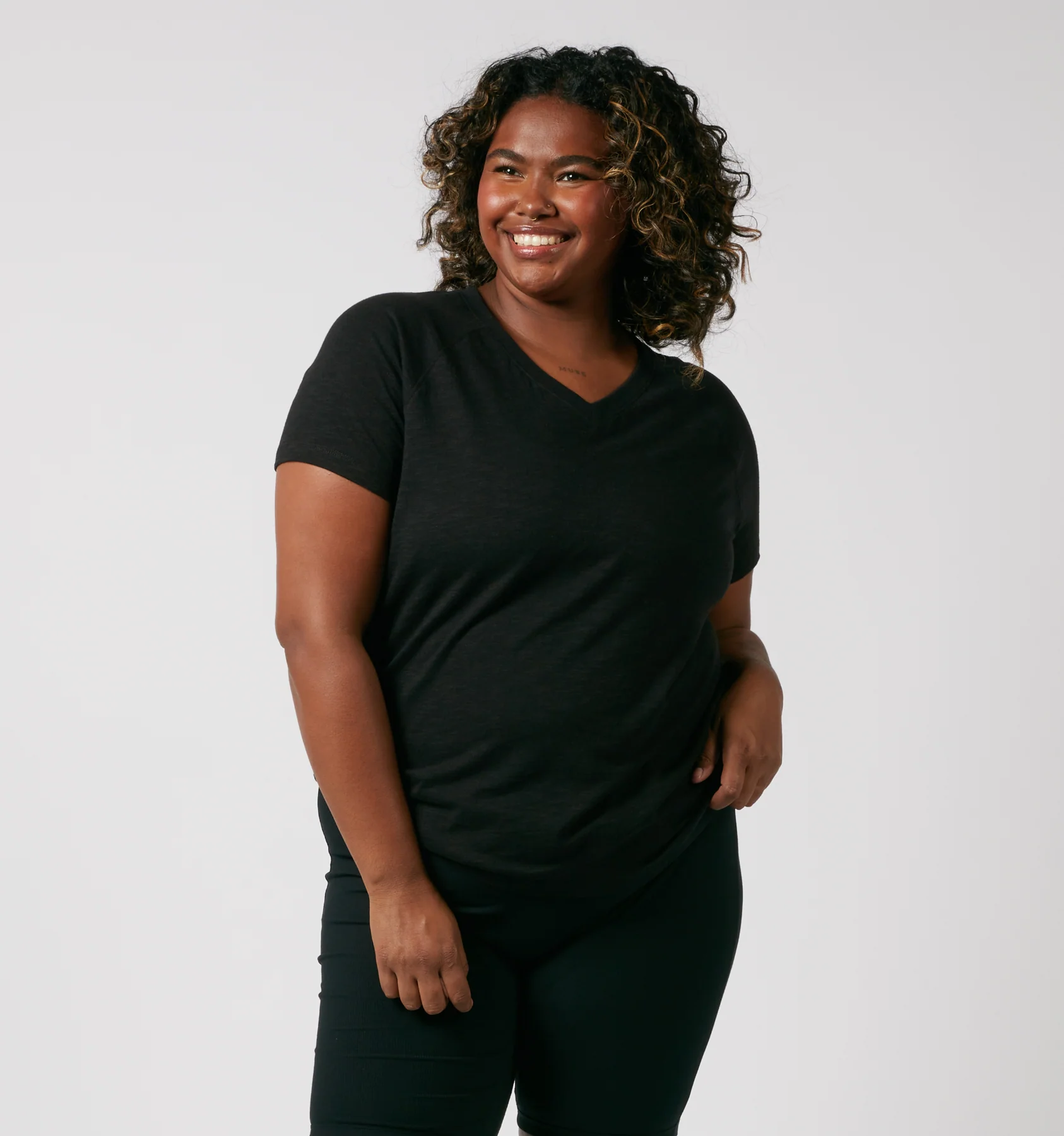 Short Sleeve Jersey Slub V Neck Tee - Black - Image 3
