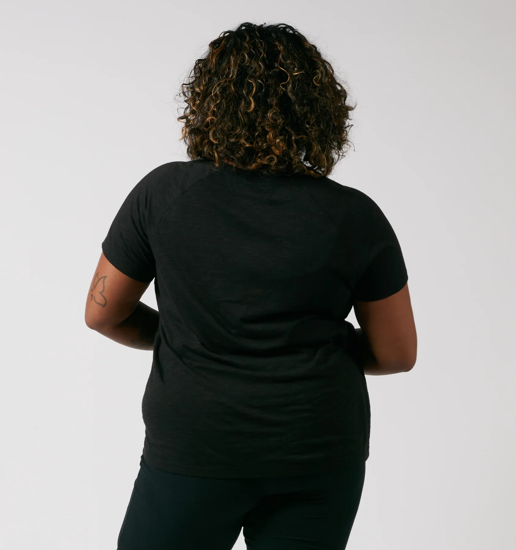 Short Sleeve Jersey Slub V Neck Tee - Black - Image 4