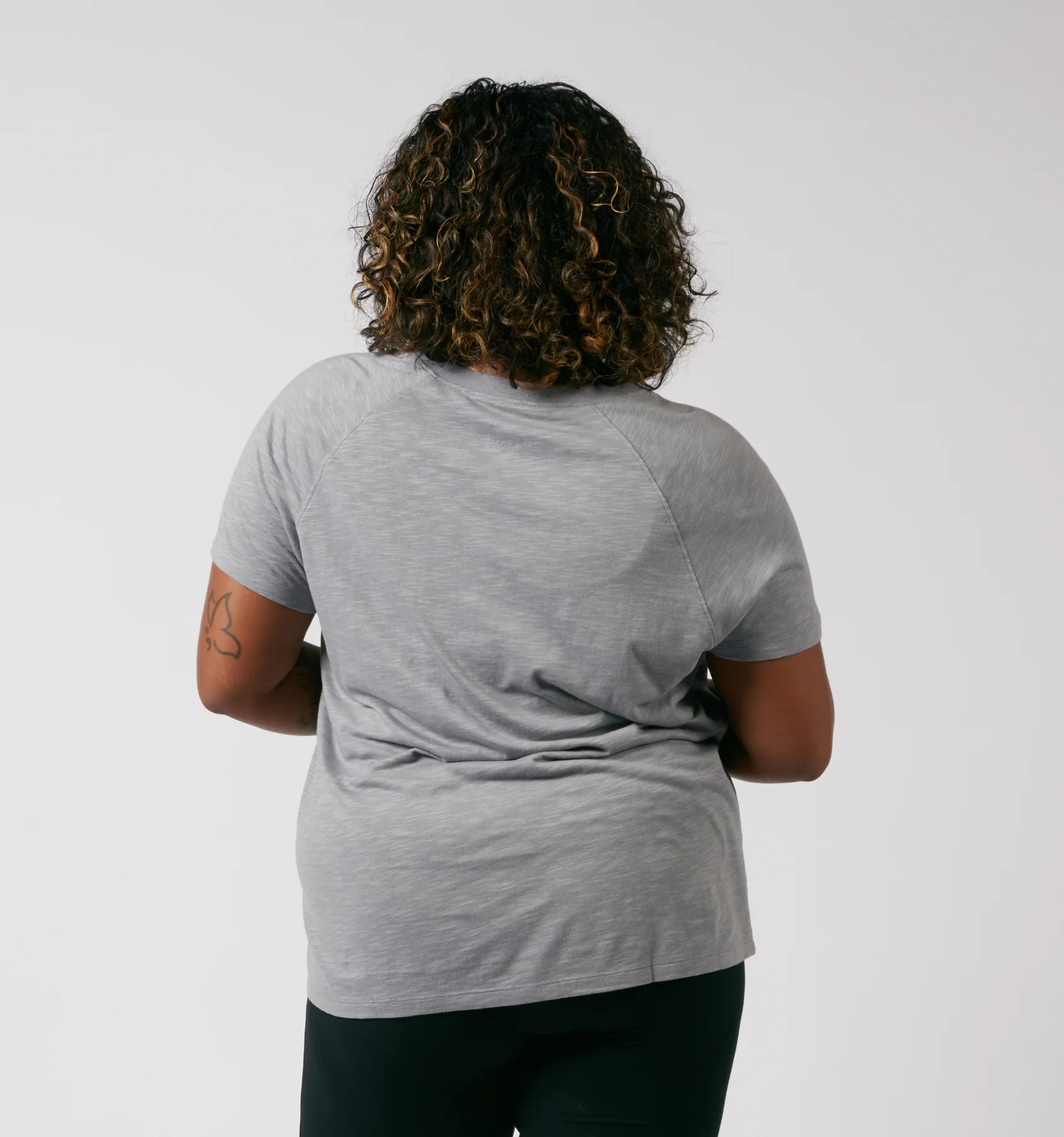 Short Sleeve Jersey Slub V Neck Tee - Ultimate Gray - Image 4
